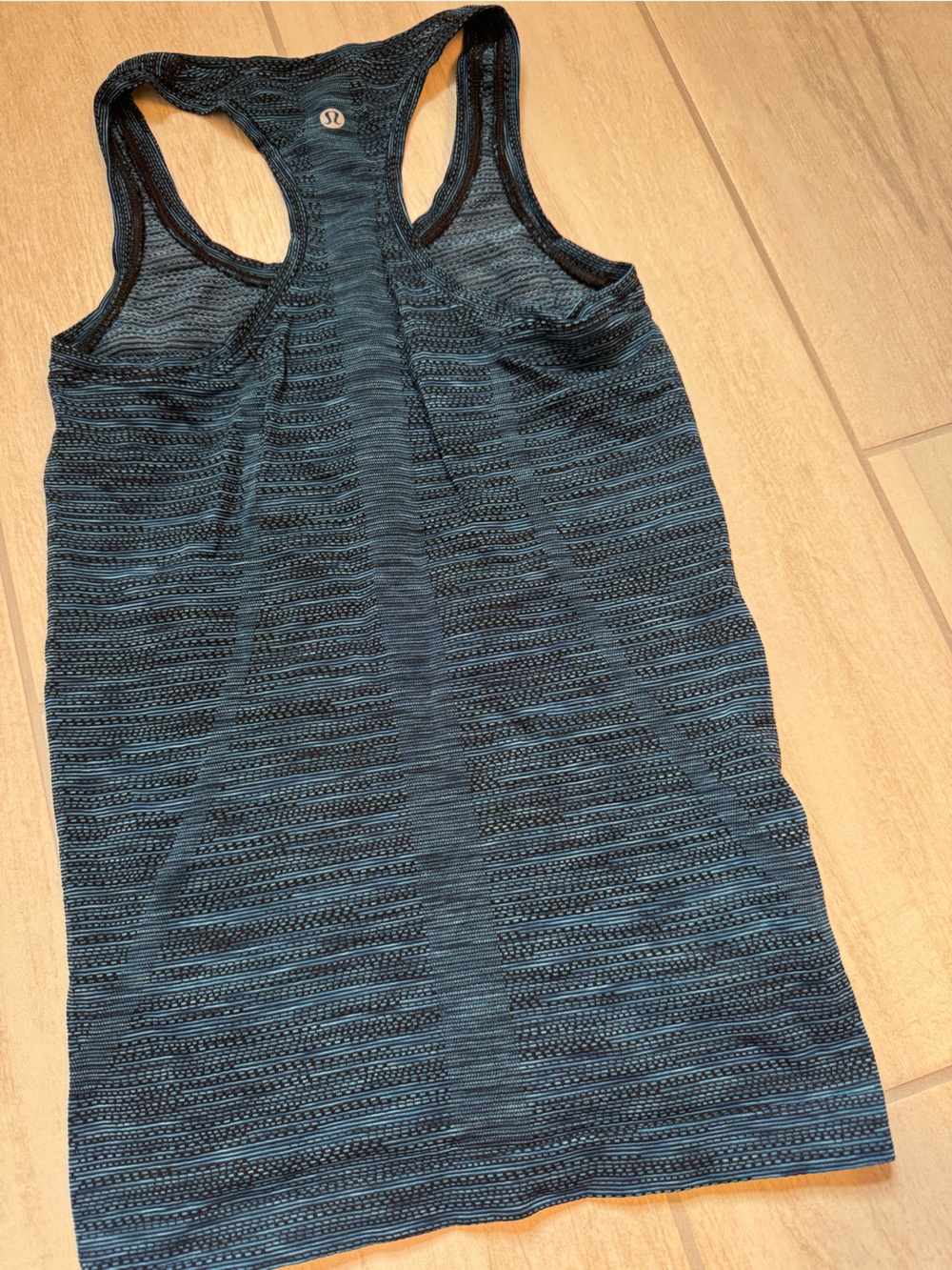 lululemon athletica Teal and Black Racerback Swim Top - Picture 5 of 5